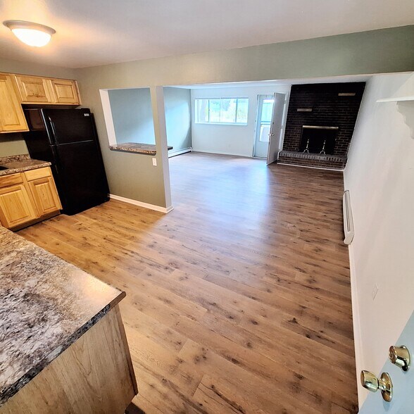 More Photos Of 1065 Magnolia St, Colorado Springs Apartments For Sale