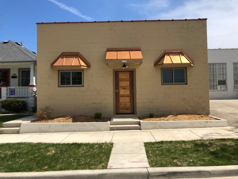 Primary Photo Of 2100 S 57th St, West Allis Warehouse For Sale