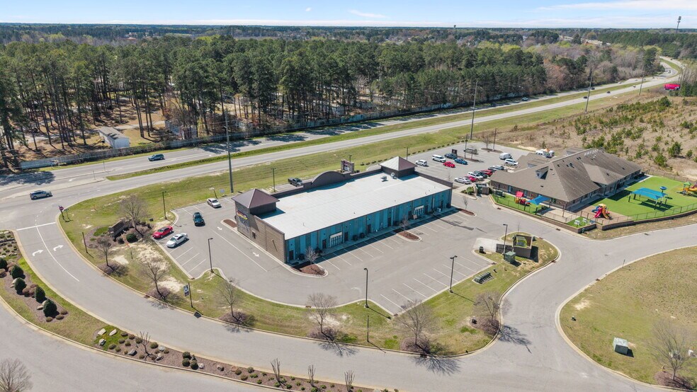More Photos Of 101-129 Great Ln, Raeford Storefront Retail Office For Lease