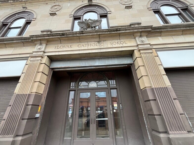 More Photos Of 205 Madison St, Passaic Specialty For Sale