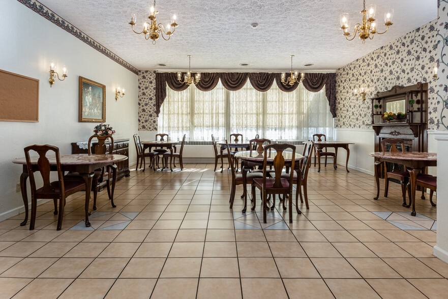 More Photos Of 8 Rainbow Ln, Waynesboro Assisted Living For Sale