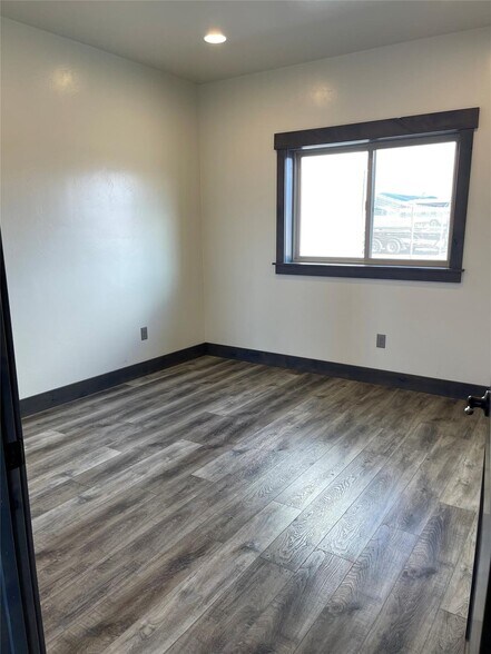 More Photos Of 7099 Two Smokes Way, Missoula Specialty For Sale