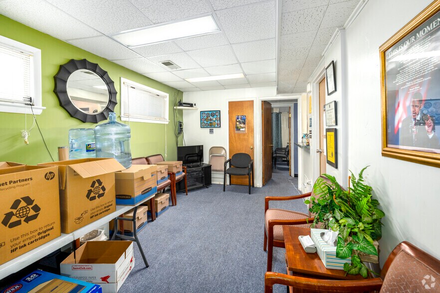 More Photos Of 601 Eastern Ave NE, Capitol Heights Medical For Sale