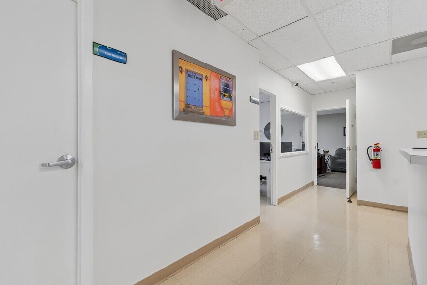 More Photos Of 4700-4708 N Habana Ave, Tampa Medical For Lease