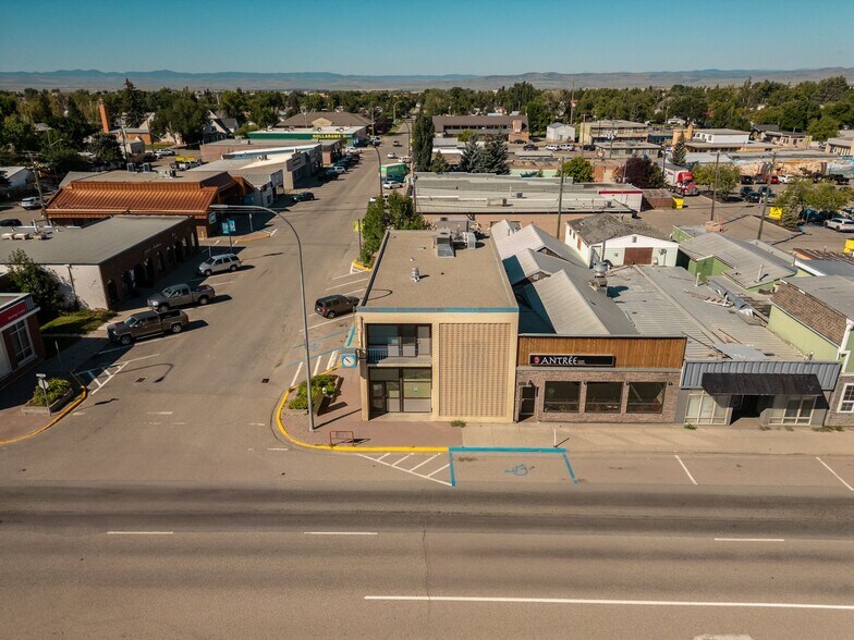 Primary Photo Of 4901 1 St W, Claresholm Office For Sale