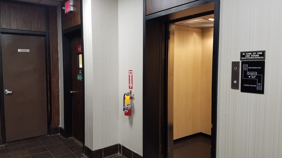 More Photos Of 71 S Central Ave, Valley Stream Office For Sale