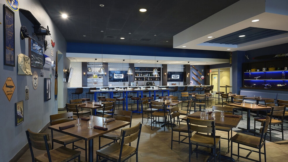 More Photos Of 6921 S Lindbergh Blvd, Saint Louis Hotel For Sale