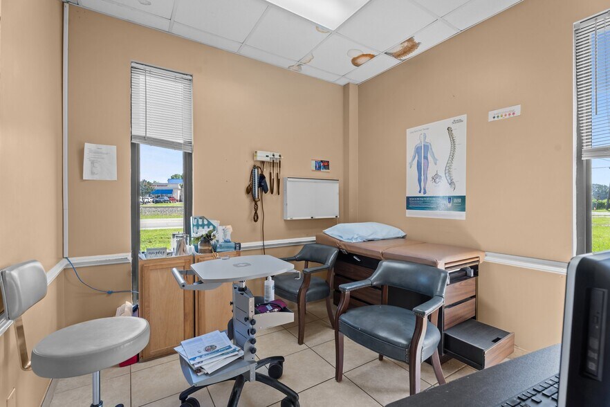 More Photos Of 2902 Central Heights Rd, Goldsboro Medical For Sale