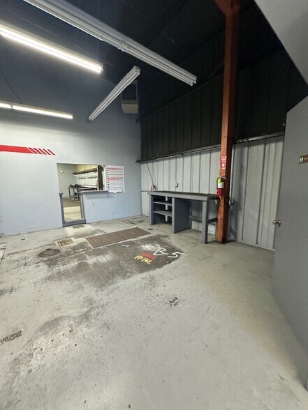 More Photos Of 1875 The Mall, Seaside Service For Lease