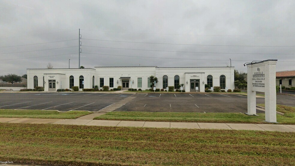 More Photos Of 3220 Buddy Owens Ave, McAllen Medical For Lease