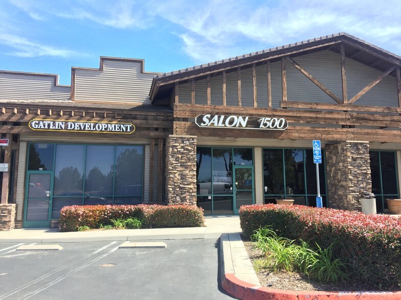 More Photos Of 13687 Camino Canada, El Cajon Unknown For Lease