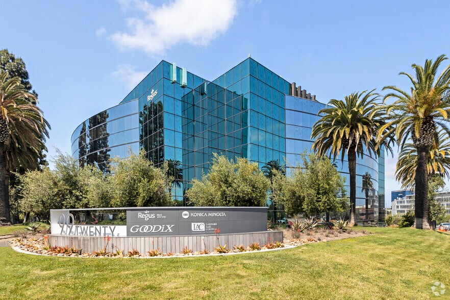 More Photos Of 9920 Pacific Heights Blvd, San Diego Office For Lease