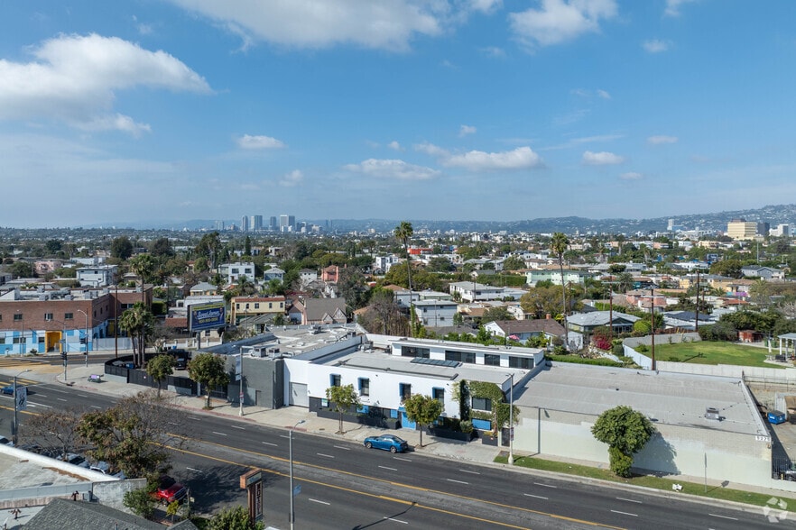 More Photos Of 5285 W Washington Blvd, Los Angeles Loft Creative Space For Sale