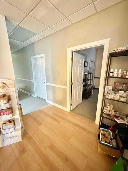 More Photos Of 114 S Conner St, Enterprise Loft Creative Space For Sale