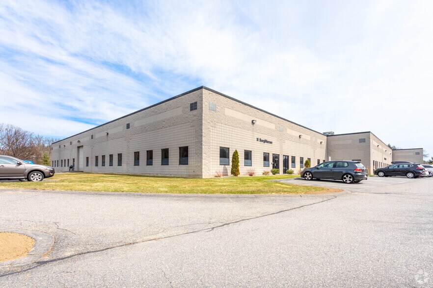 More Photos Of 155 Northboro Rd, Southborough Light Manufacturing For Lease