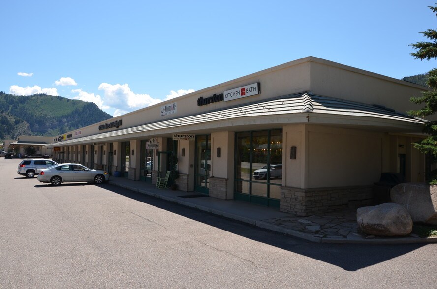 More Photos Of 40814 Highway 6, Avon Storefront For Sale