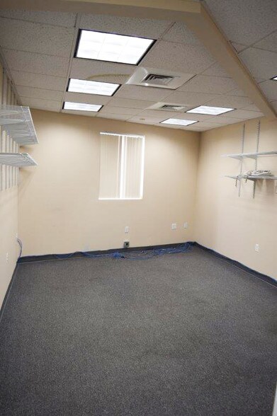 More Photos Of 3351 Park Ave, Wantagh Office For Lease