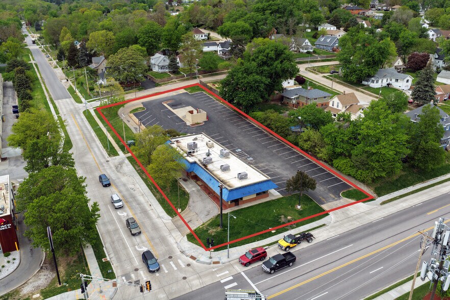 More Photos Of 7606 N 30th St, Omaha Fast Food For Sale