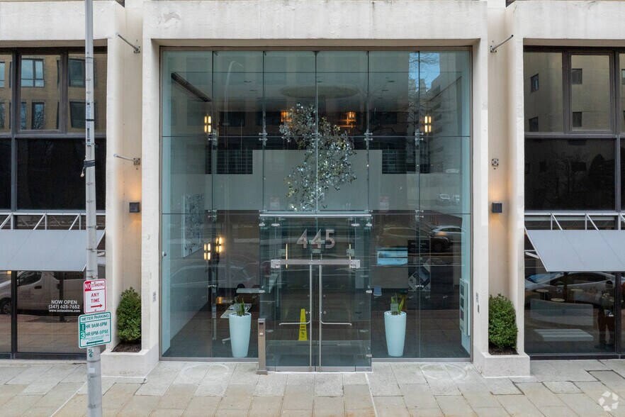 More Photos Of 445 Hamilton Ave, White Plains Office For Lease