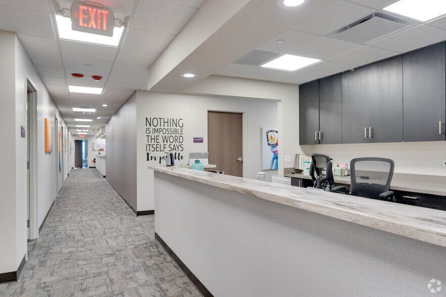 More Photos Of 9730 S Western Ave, Evergreen Park Medical For Lease