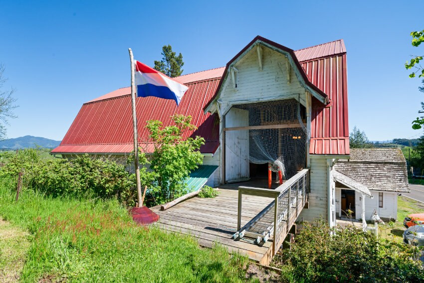 More Photos Of 25 Fraser Rd W, Tillamook Lodge Meeting Hall For Sale