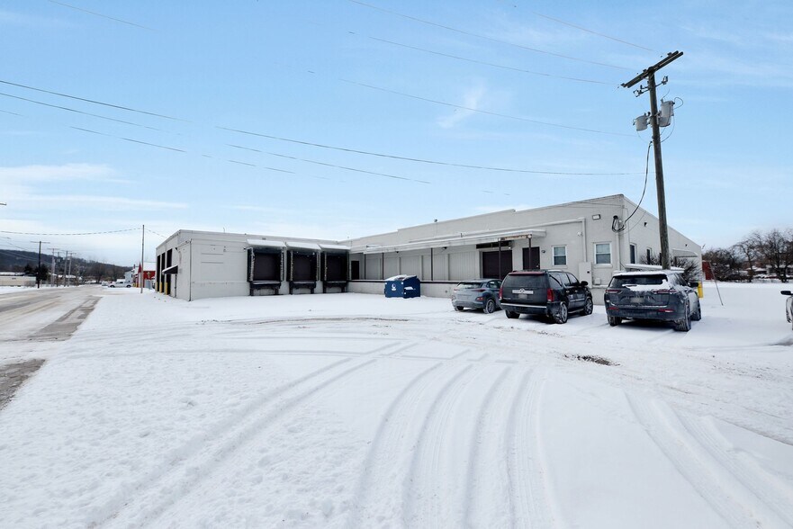 More Photos Of 501 S High St, Lancaster Food Processing For Lease