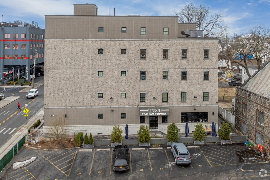 More Photos Of 10 Pearl St, Port Chester Office For Sale