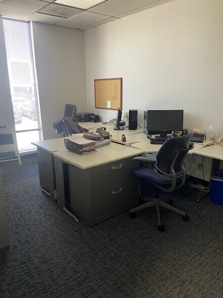 More Photos Of 20788 Corsair Blvd, Hayward Research And Development For Lease