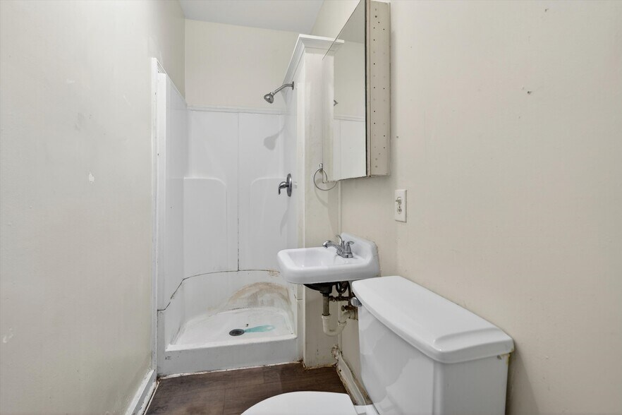 More Photos Of 16 Church St, Liberty Apartments For Sale