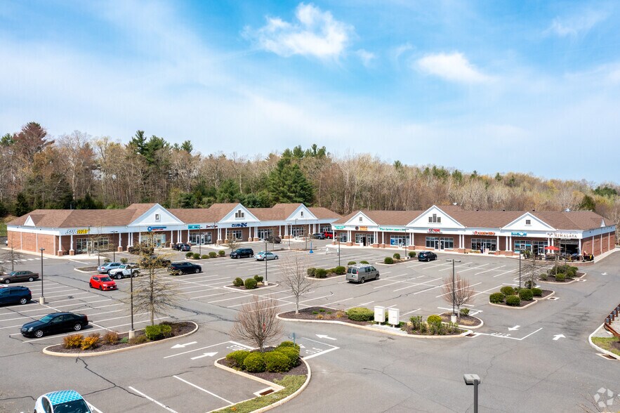 More Photos Of 266-276 S Main St, Newtown Freestanding For Lease