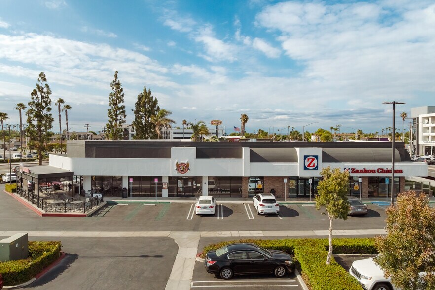 More Photos Of 18581-18631 Beach Blvd, Huntington Beach Unknown For Lease