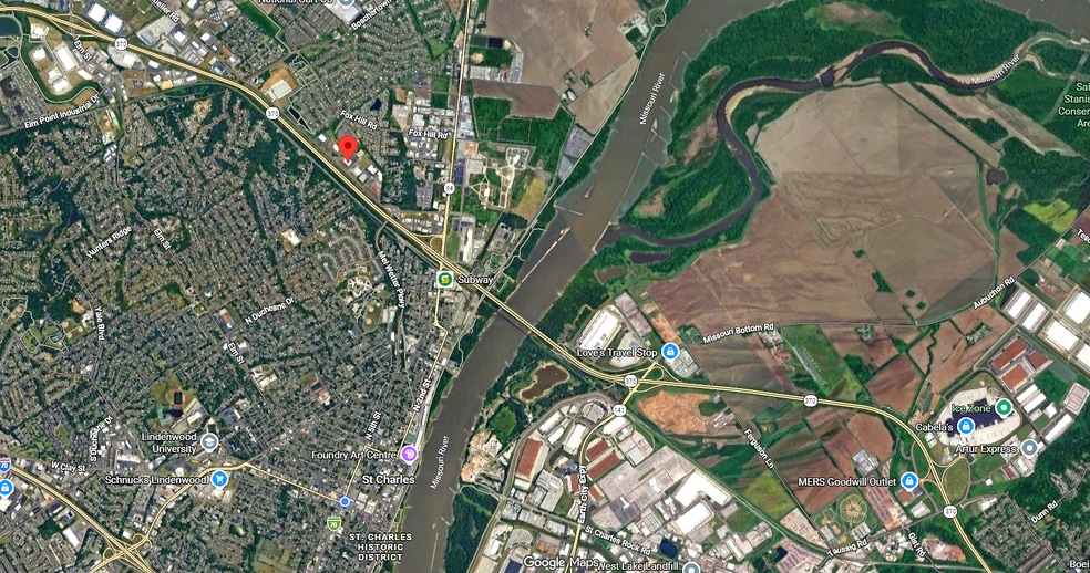 More Photos Of 2070 Little Hills Expy, Saint Charles Office For Lease