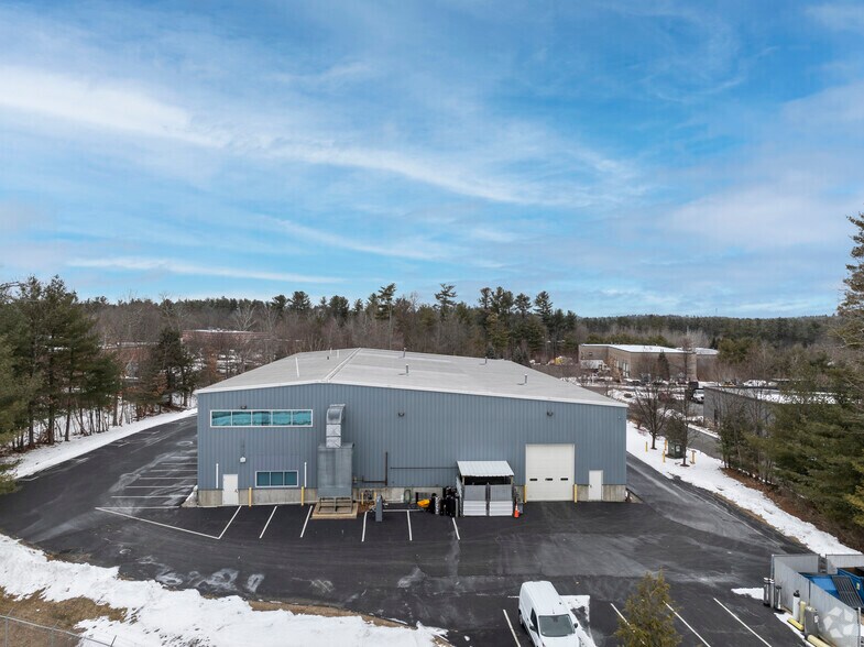 More Photos Of 72 Progress Ave, Tyngsborough Warehouse For Lease