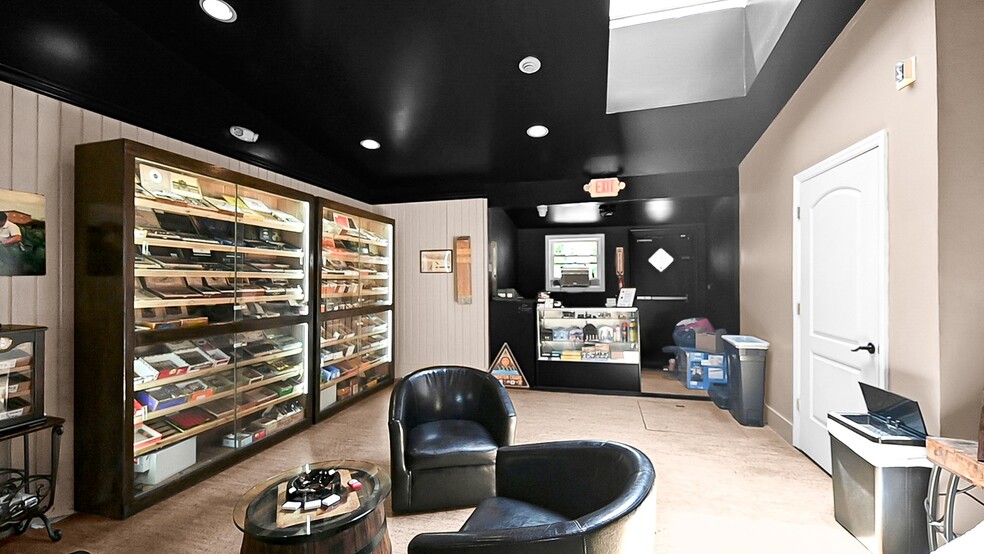 More Photos Of , Mamaroneck Unknown For Sale