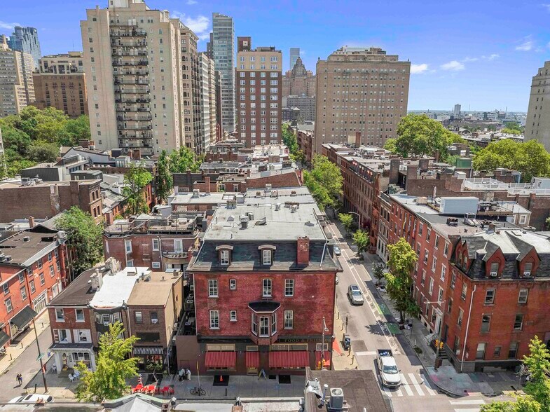 More Photos Of 1935 Spruce St, Philadelphia Apartments For Sale