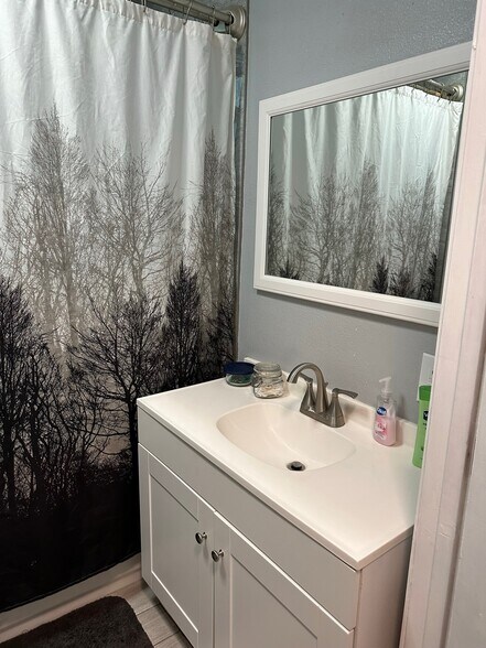 More Photos Of 614 Oak Ave, Clearwater Apartments For Sale