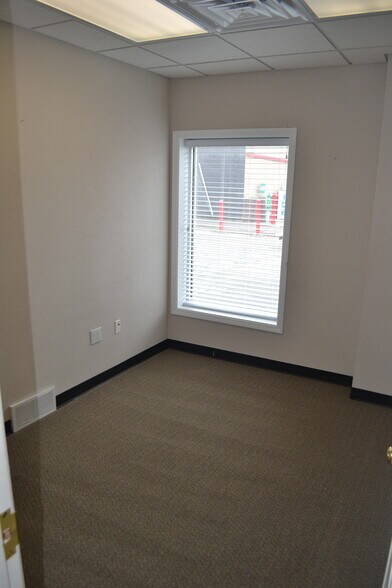 More Photos Of 115 N 6th St, Wausau Medical For Lease