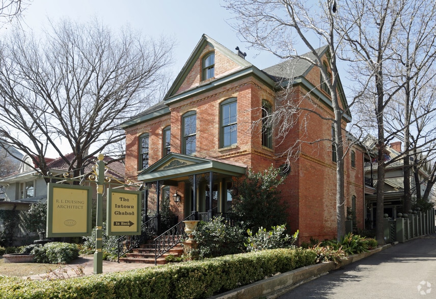 More Photos Of 2723 Routh St, Dallas Freestanding For Lease