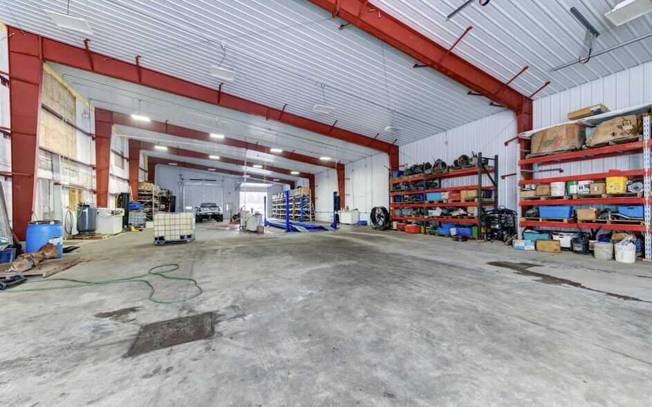 More Photos Of 511 N Perry St, Johnstown General Retail For Sale