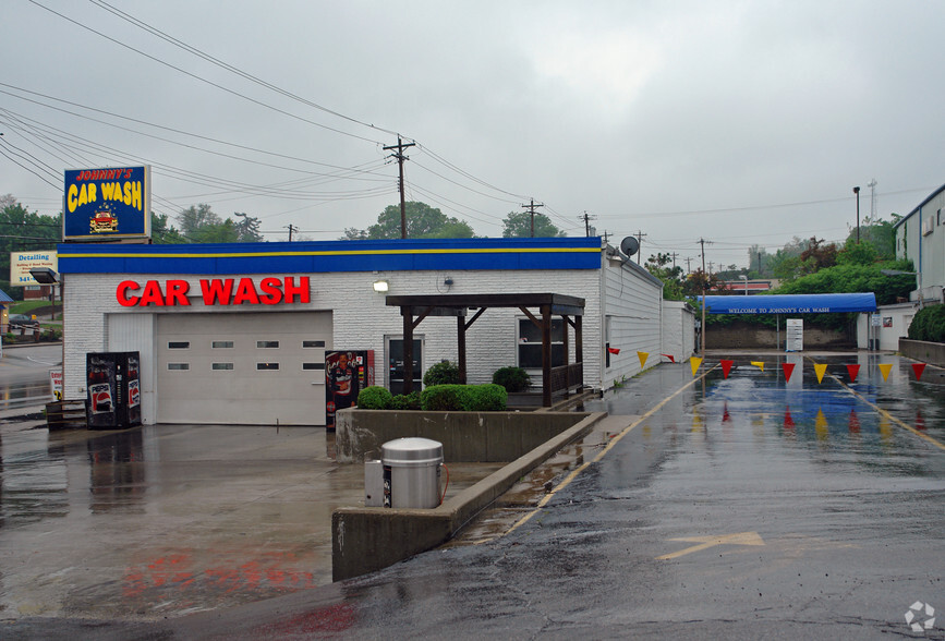 Primary Photo Of 3152 Dixie Hwy, Erlanger Carwash For Sale