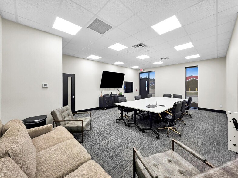 More Photos Of 3410 I-10 W, Orange Office For Sale
