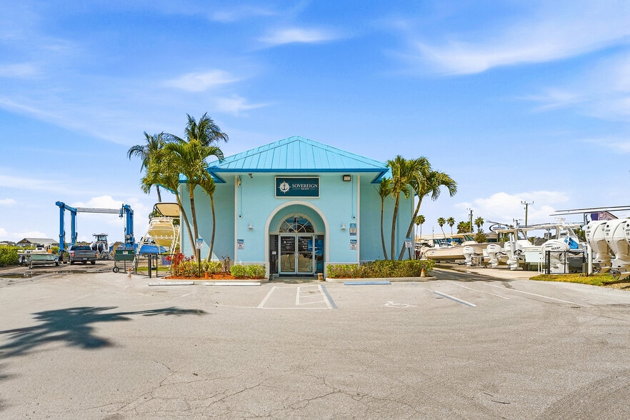 Primary Photo Of 250-300 SW Monterey Rd, Stuart Freestanding For Lease