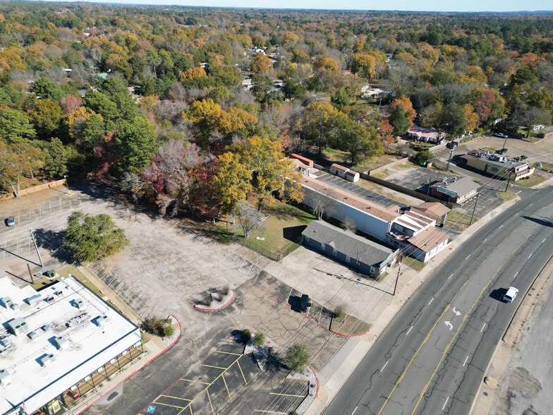 More Photos Of 1505 E Marshall Ave, Longview Medical For Sale