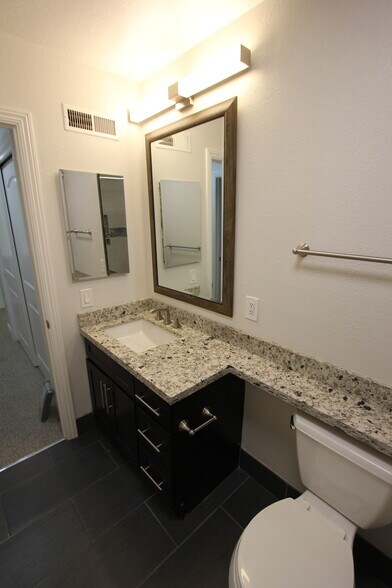 More Photos Of 1327 Montego, Walnut Creek Apartments For Sale