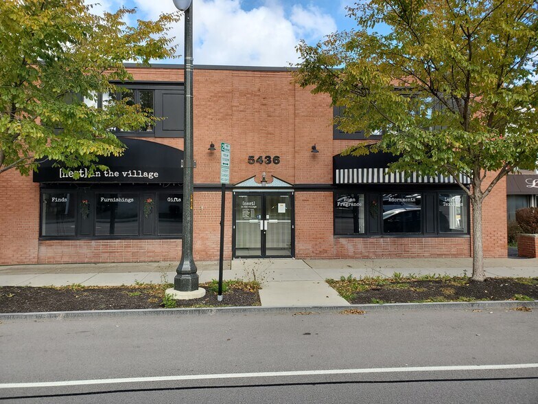 Primary Photo Of 5436 Main St, Williamsville Storefront Retail Office For Lease