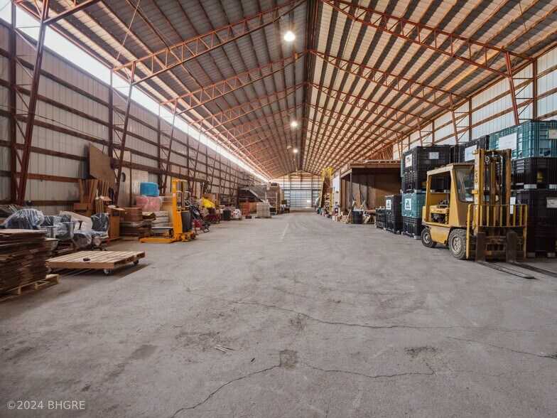 More Photos Of 502 Highway 5 Business N Hwy, Pleasantville Storefront Retail Office For Sale