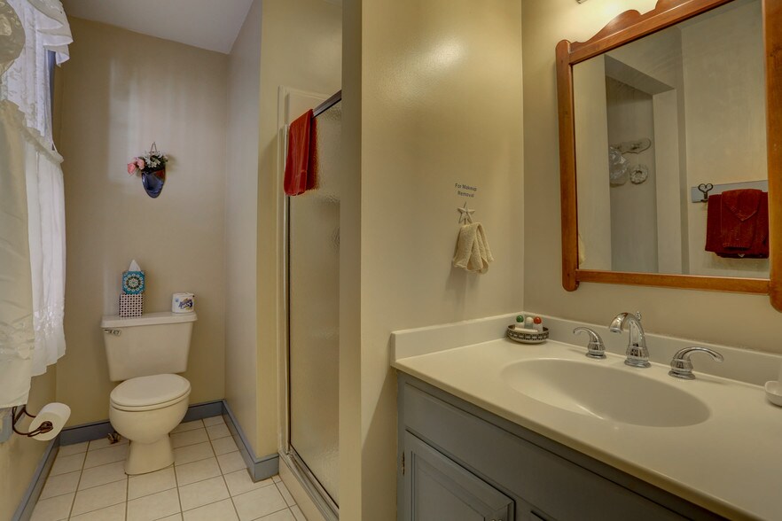 More Photos Of 62 E Main St, Lititz Hospitality For Sale