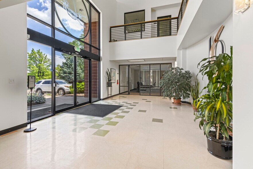 More Photos Of 413 S Arthur Ave, Louisville Flex For Sale