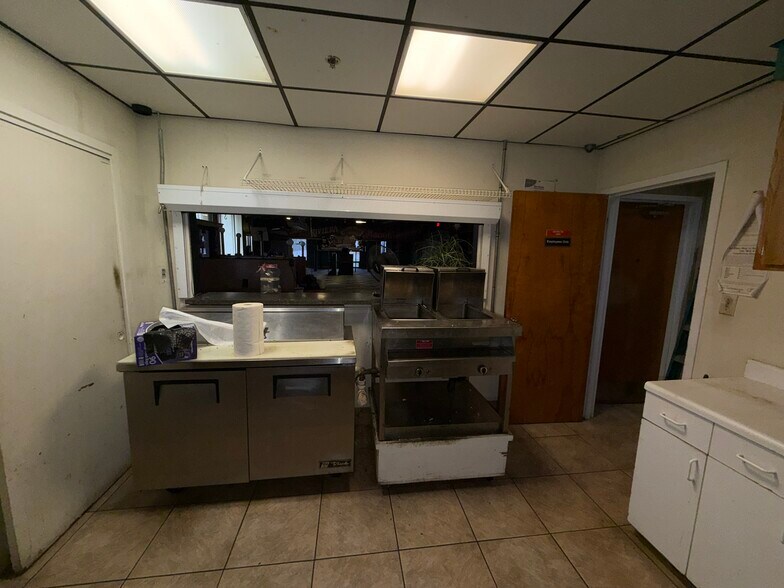 More Photos Of 7181 S US Highway 1, Fort Pierce Freestanding For Lease