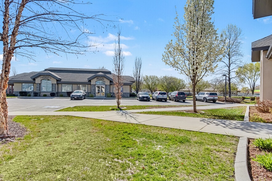 More Photos Of 3140 W Belltower Dr, Meridian Office For Lease